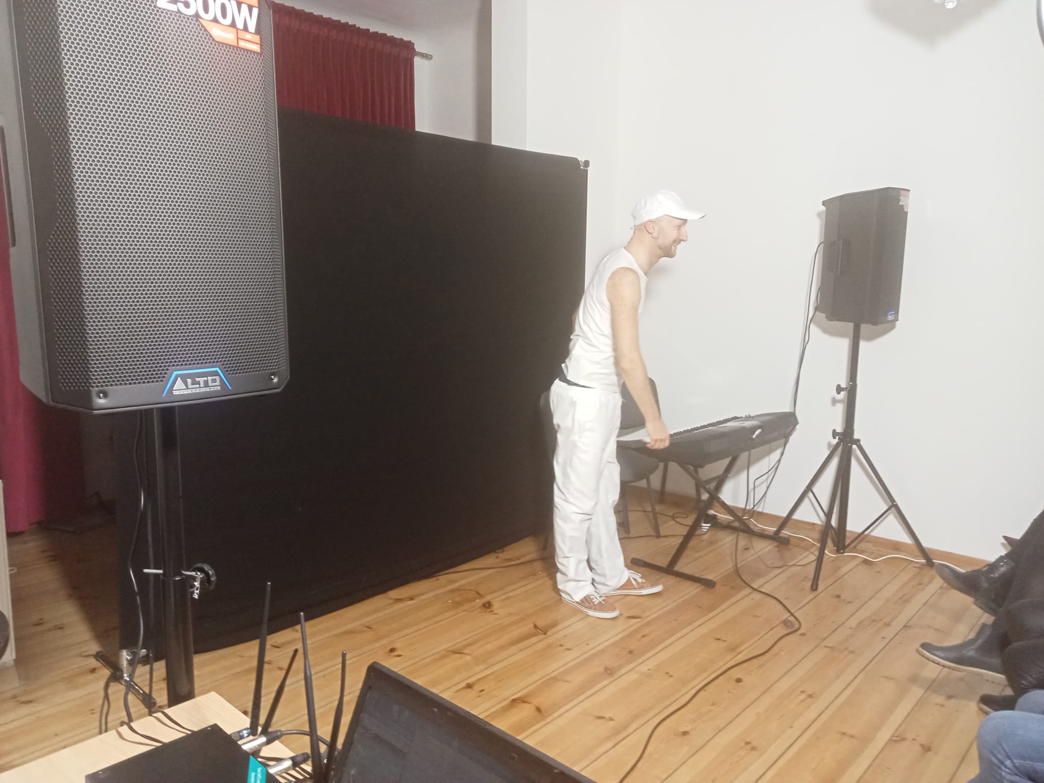 331547193_1350865392378068_4424094392888328164_n